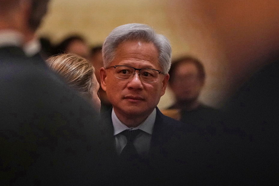 点击图片看原样大小图片
