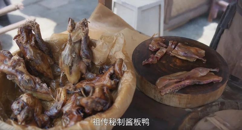 点击图片看原样大小图片