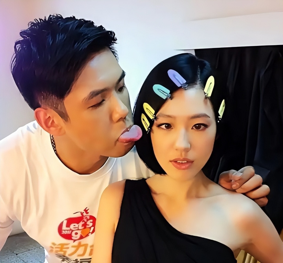 点击图片看原样大小图片