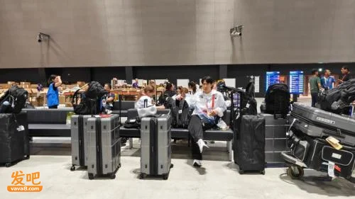 点击图片看原样大小图片