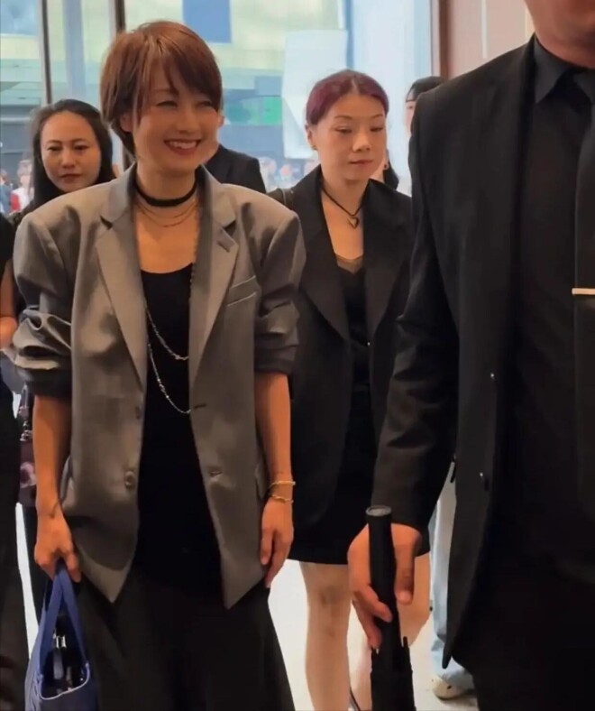 点击图片看原样大小图片