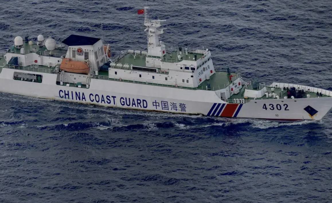 南海冲突再起：中菲船只为何在争议水域相撞？