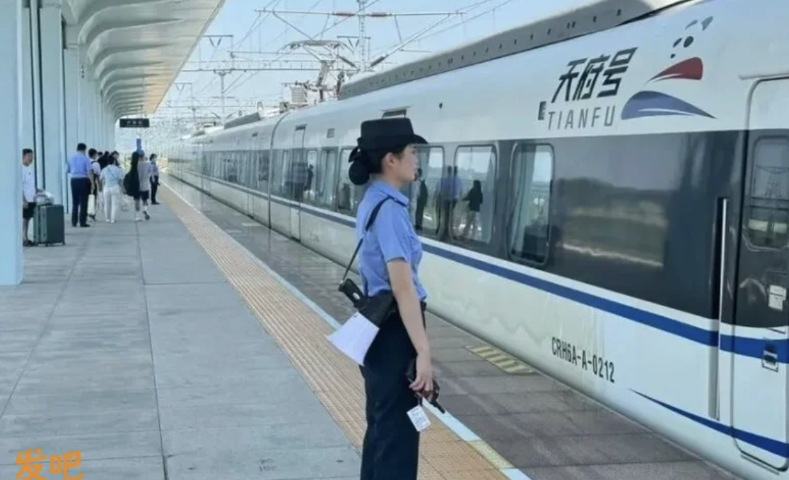 “高铁站刺客”我忍你很久了