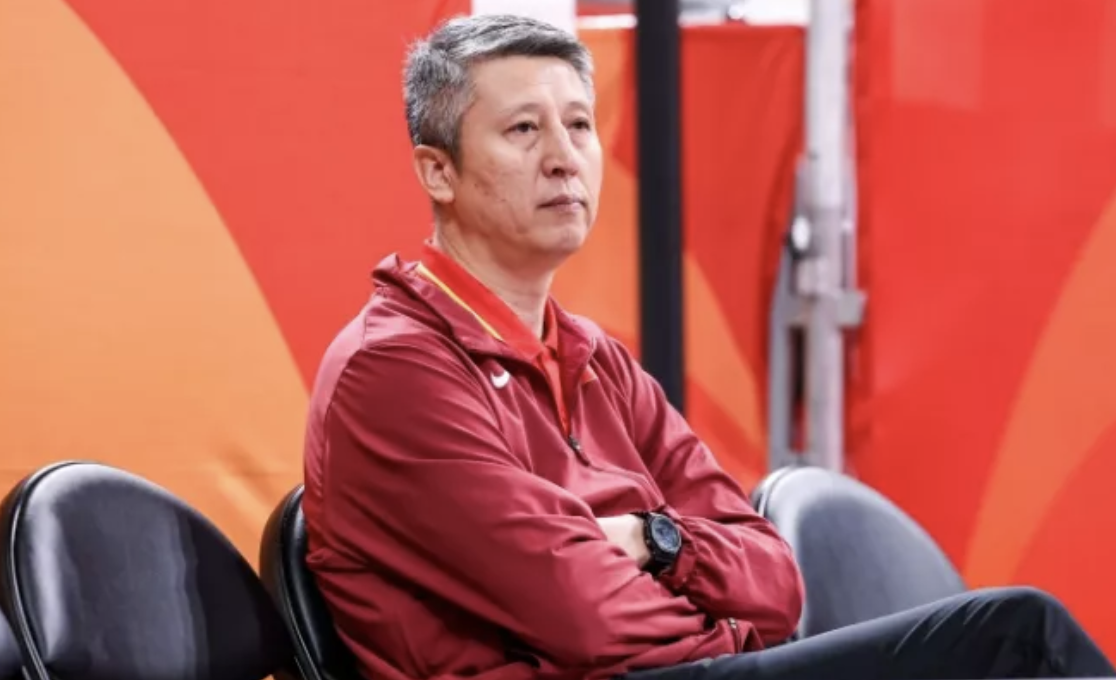 遭双杀+负日本，中国男篮还差什么？