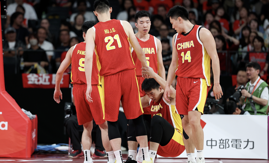 不敌日本，中国男篮差距在哪？
