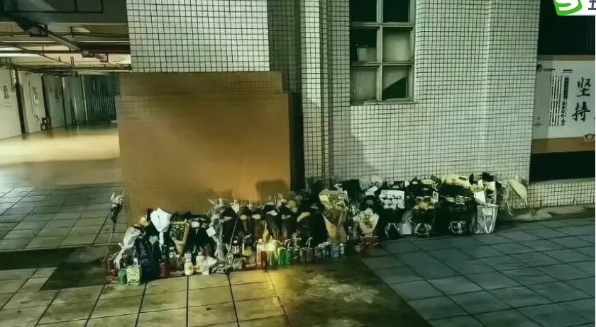 点击图片看原样大小图片