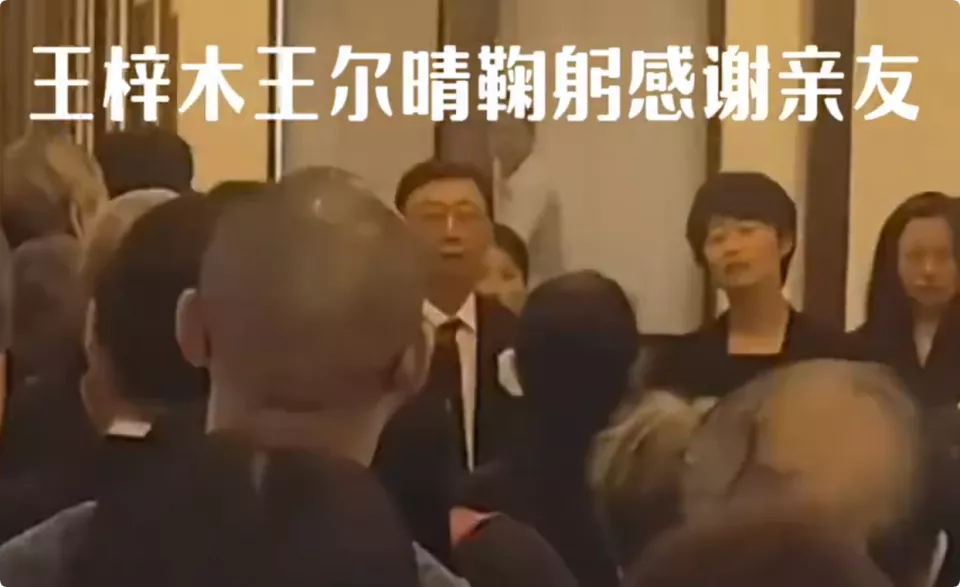 点击图片看原样大小图片