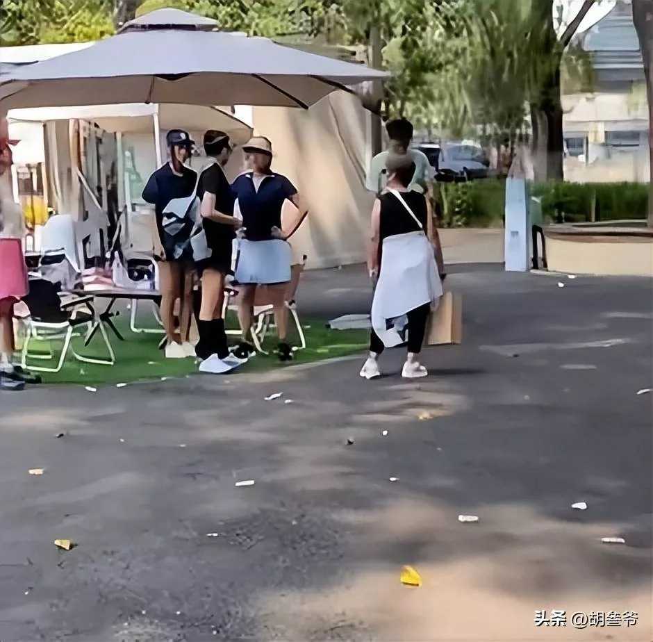 点击图片看原样大小图片