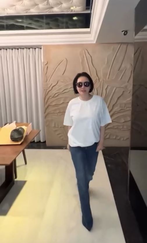 点击图片看原样大小图片