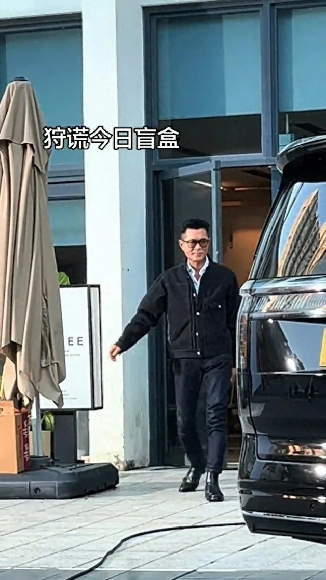 点击图片看原样大小图片