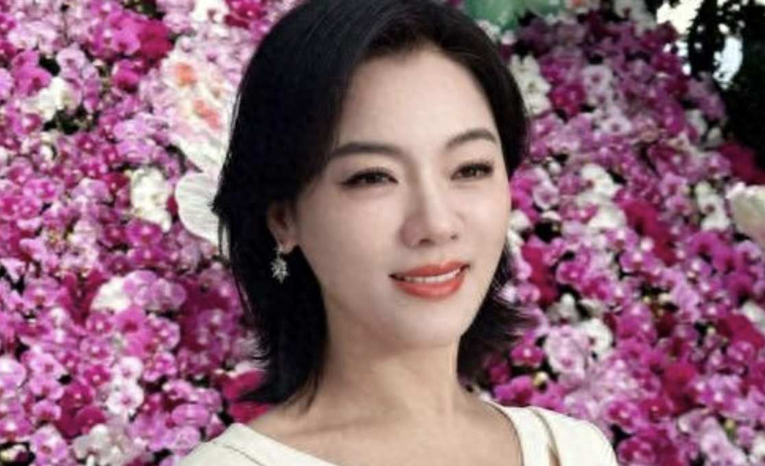 一个举动暴露了她的真实人品