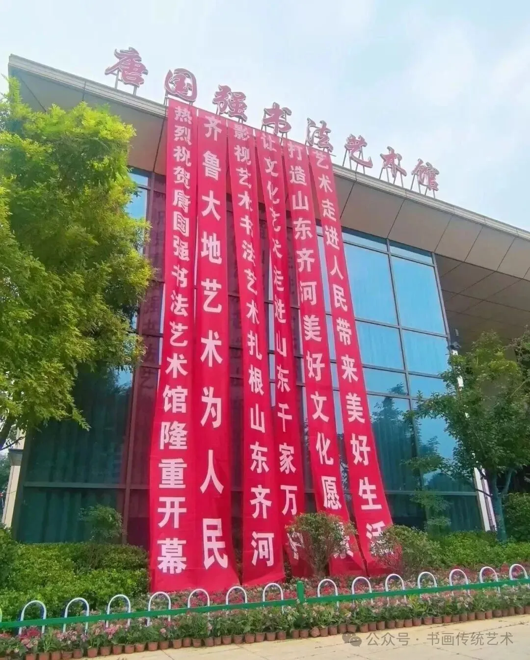 点击图片看原样大小图片
