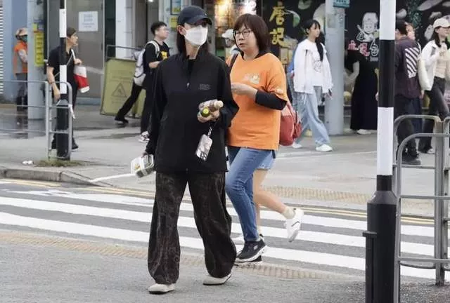点击图片看原样大小图片