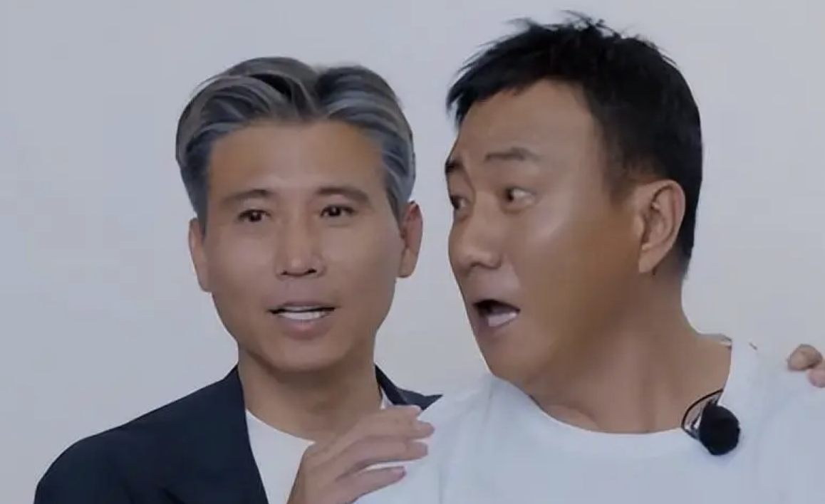 胡军给黄圣依当助理，她全程黑脸不耐烦