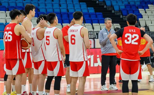 中国男篮回国后将原地解散