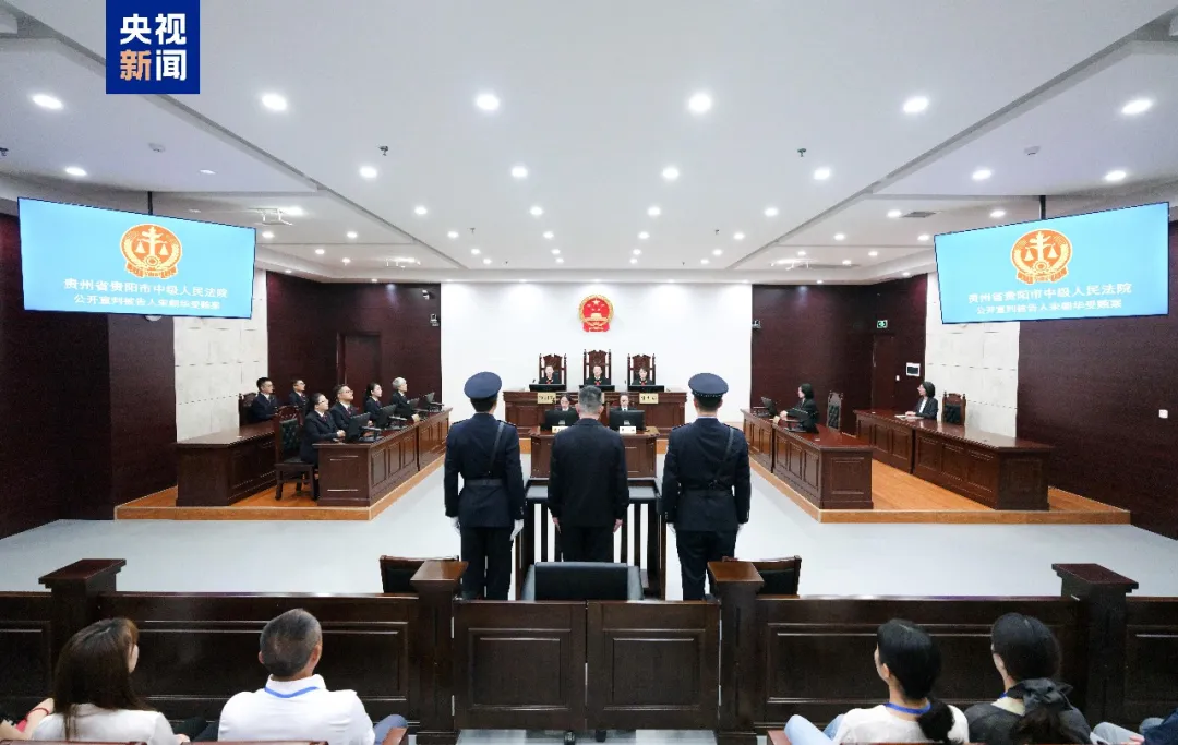 点击图片看原样大小图片