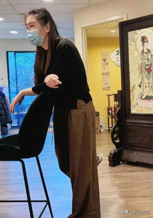 点击图片看原样大小图片
