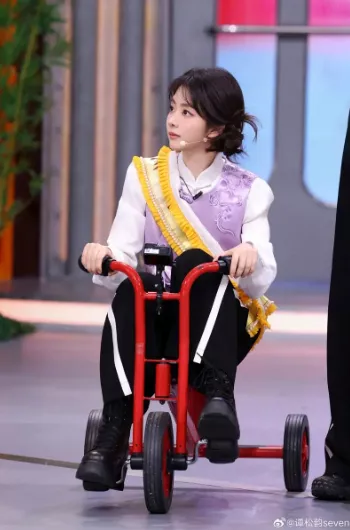 点击图片看原样大小图片