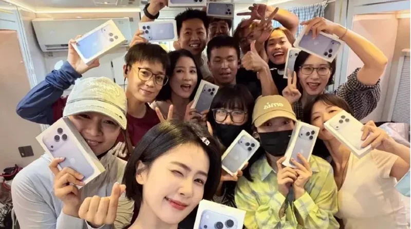 点击图片看原样大小图片