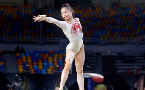 中国体操女团极速复仇日本