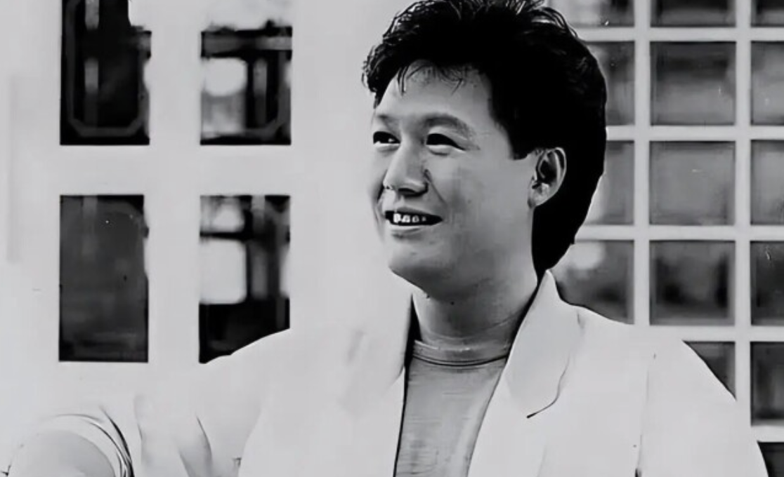 香港殿堂级歌手神隐，巨星邀请拒复出