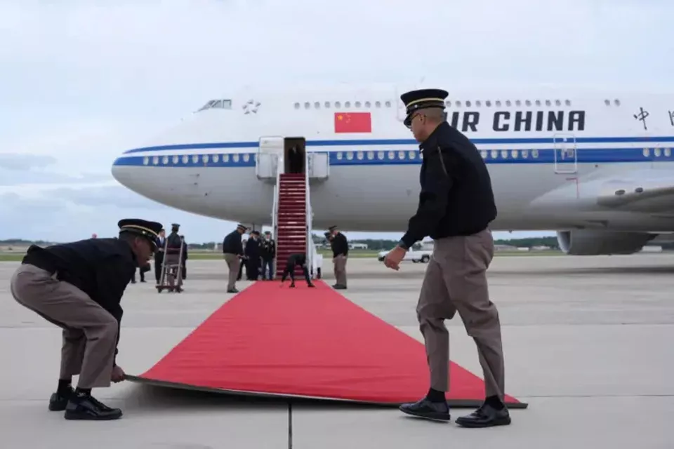 点击图片看原样大小图片