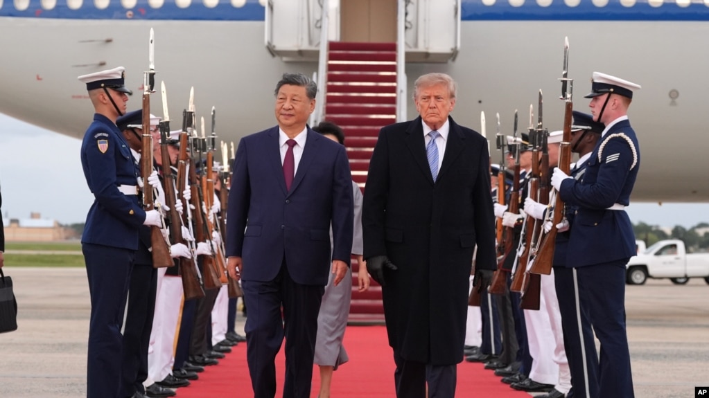 点击图片看原样大小图片