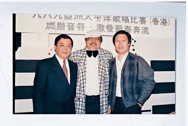点击图片看原样大小图片