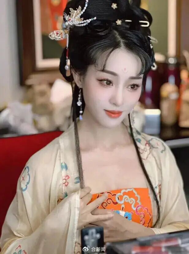 点击图片看原样大小图片
