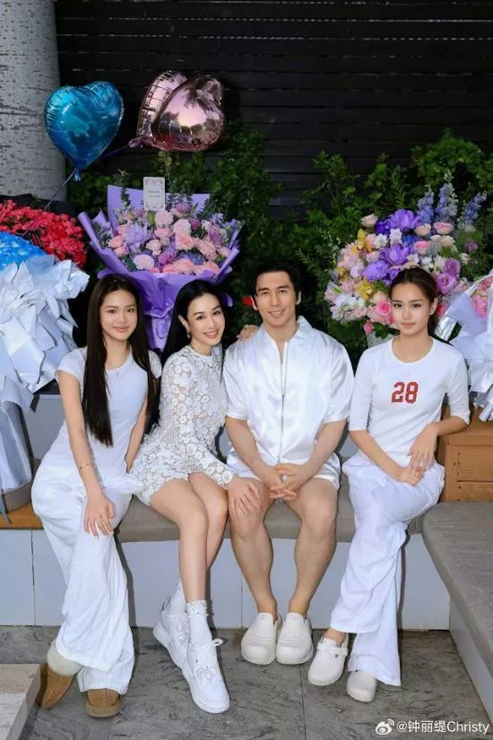 点击图片看原样大小图片