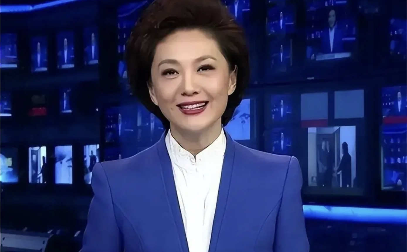 海霞告别《新闻联播》,嫁清华教授活成赢家