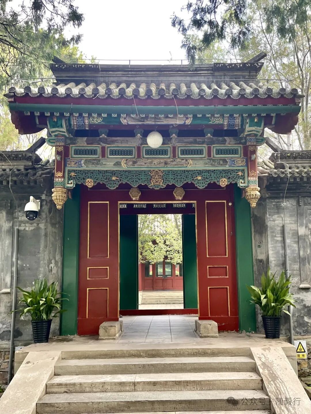点击图片看原样大小图片