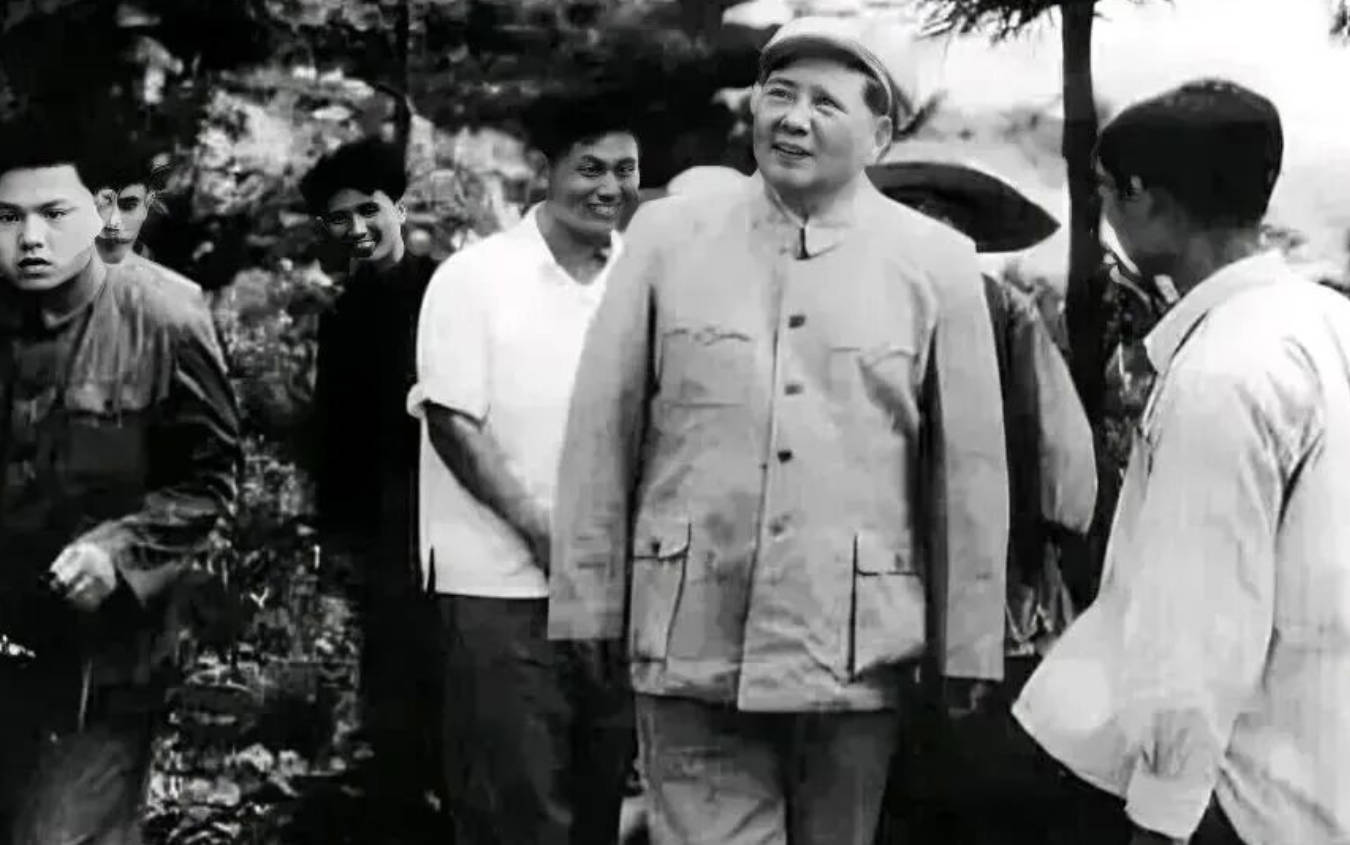 毛泽东在庐山会议上的即兴脱稿讲话