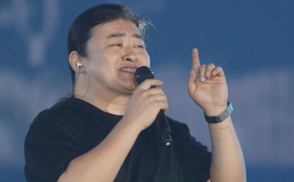 刘欢骤然离世，腹泻引发心梗？