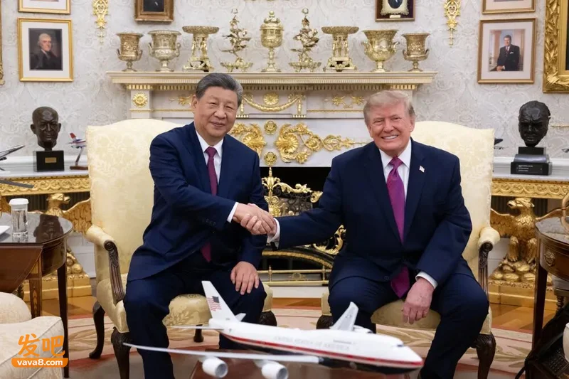 点击图片看原样大小图片
