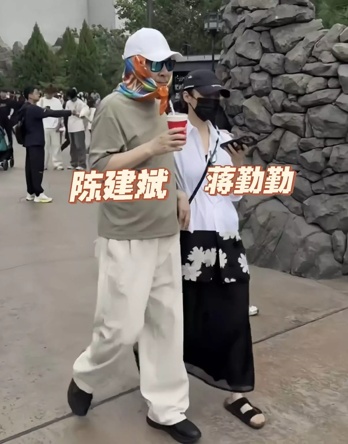 点击图片看原样大小图片