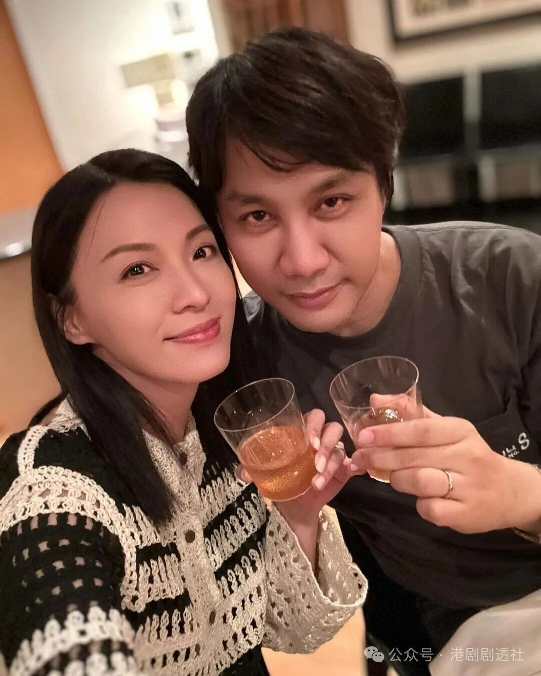 点击图片看原样大小图片