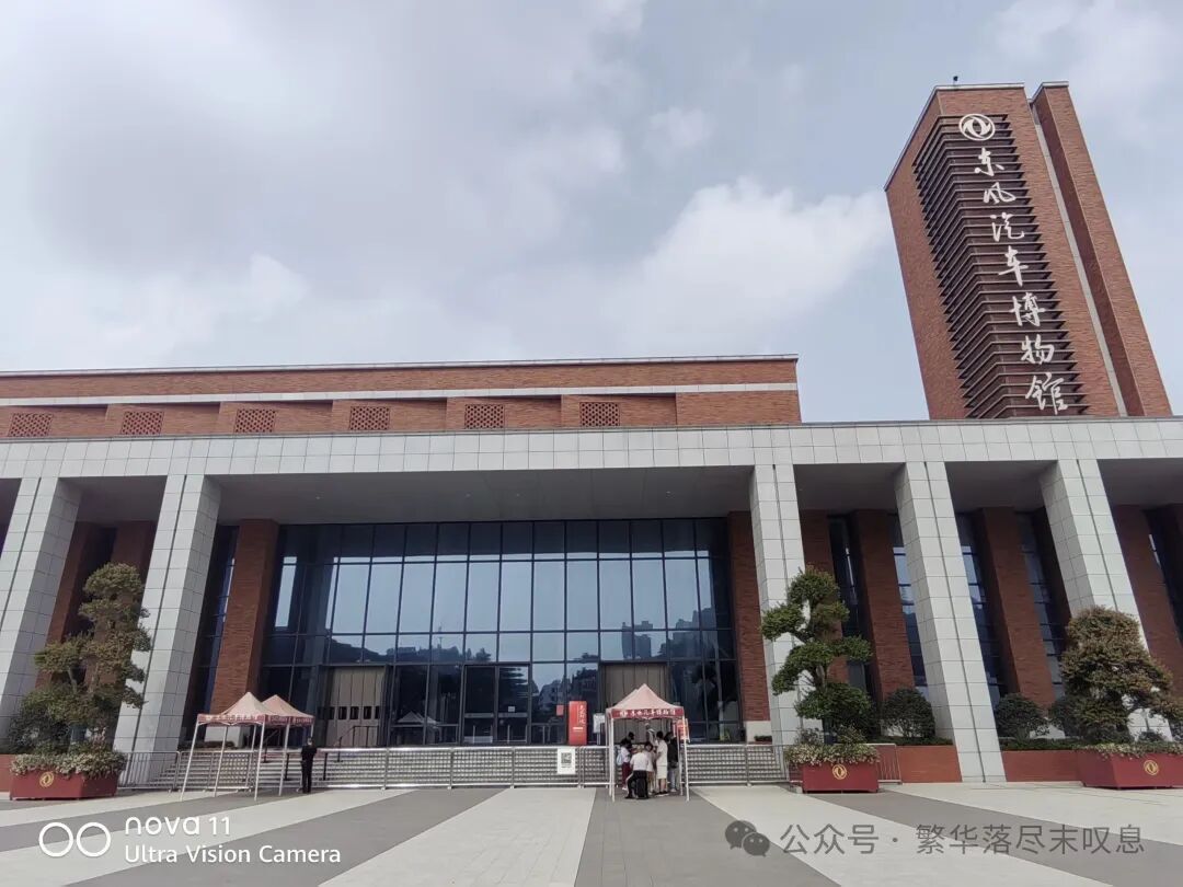 点击图片看原样大小图片
