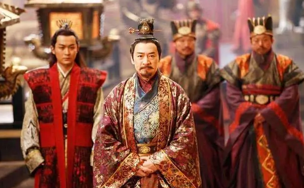 玄武门之变爆发时，李渊在干什么？