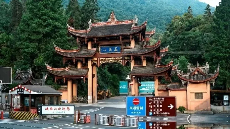点击图片看原样大小图片