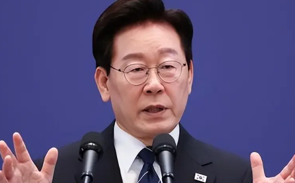 泽连斯基泄密，是为施压韩国