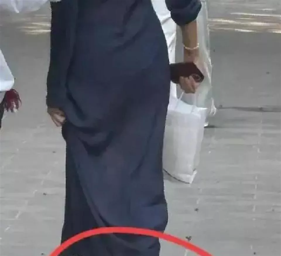 点击图片看原样大小图片