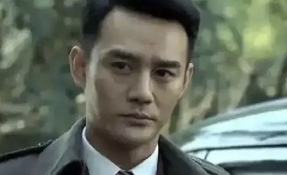 比胡歌帅比靳东火，他已走上另一条上坡路
